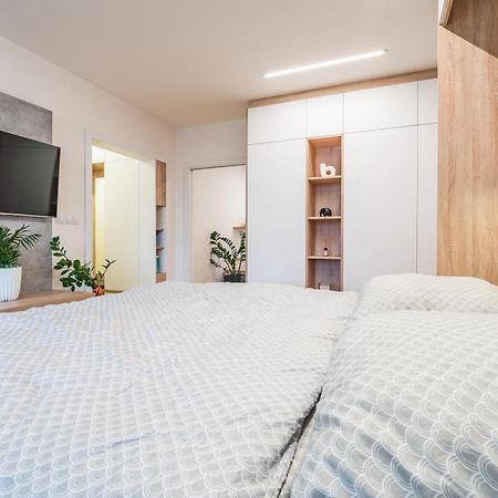 Apartman Na Zahradni กิโยฟ ภายนอก รูปภาพ